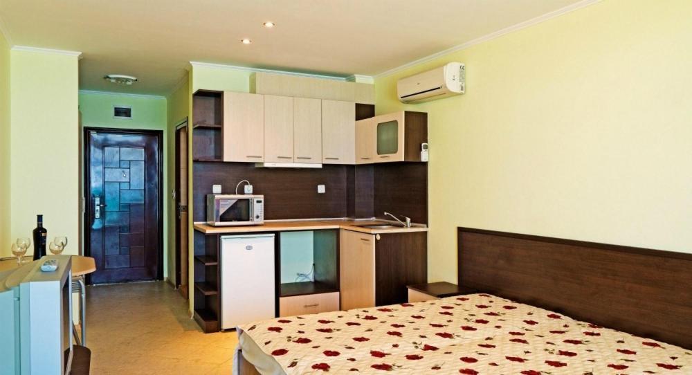 Black Sea Paradise Hotel Созополь Экстерьер фото